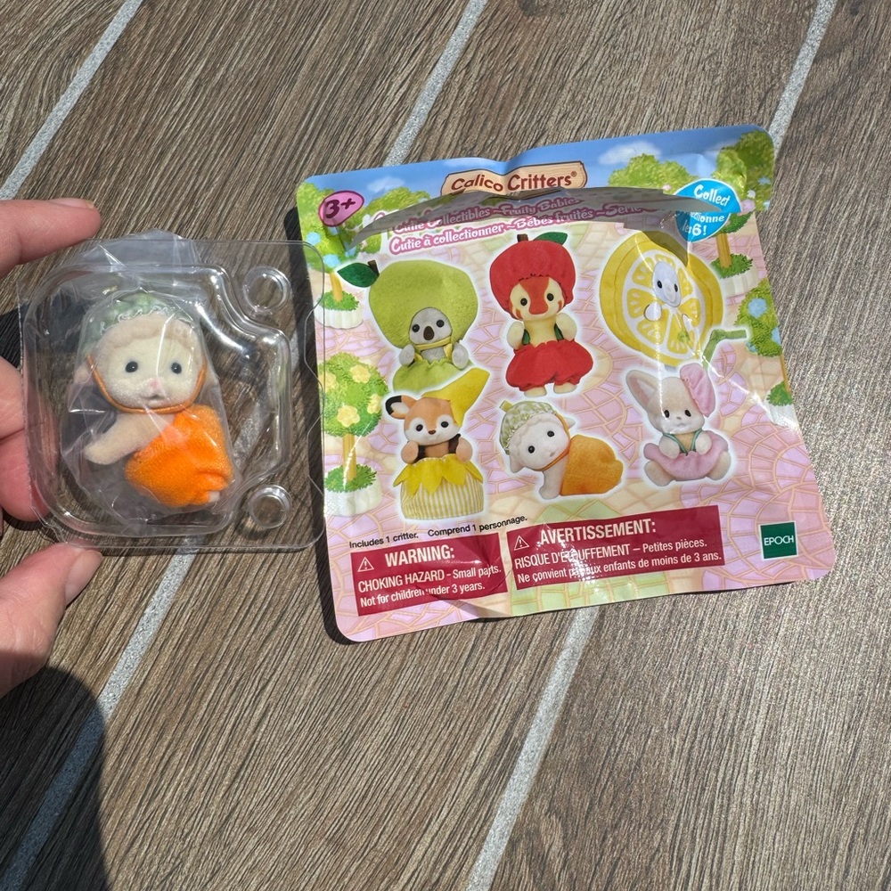 Calico Critters Mini Orange Outfit